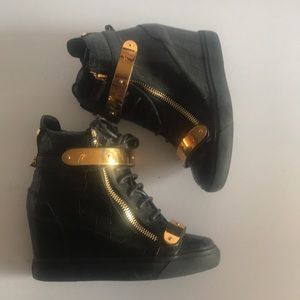 Giuseppe Zanotti high top sneaker